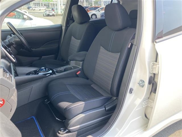 Nissan LEAF 2021 7531020-26