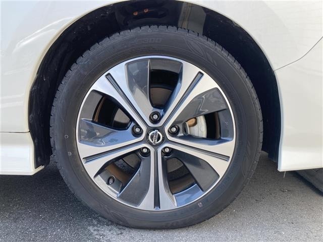 Nissan LEAF 2021 7531020-37