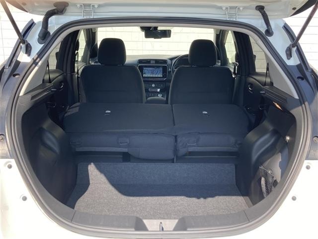 Nissan LEAF 2021 7531020-39