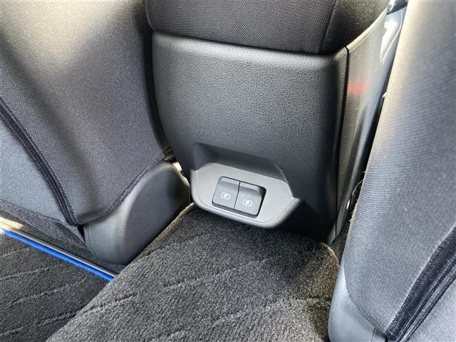 Nissan LEAF 2021 7531020-9