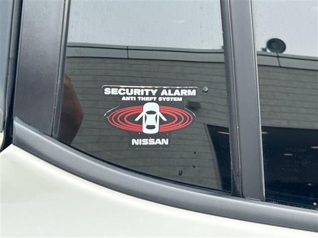 Nissan LEAF 2017 7531036-12