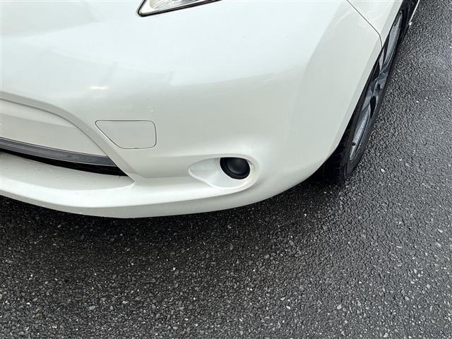Nissan LEAF 2017 7531036-7