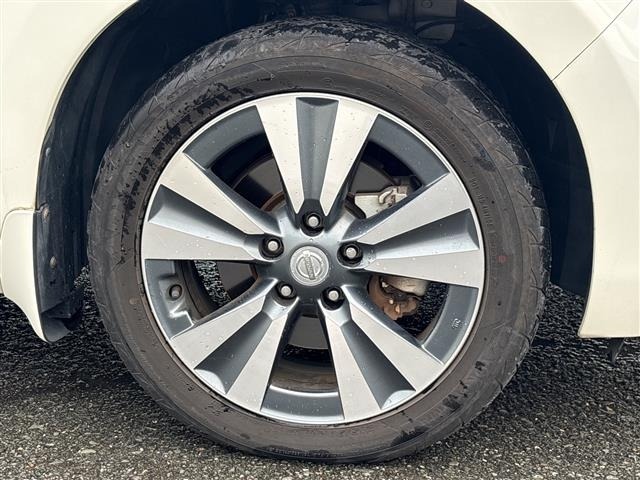 Nissan LEAF 2017 7531036-9