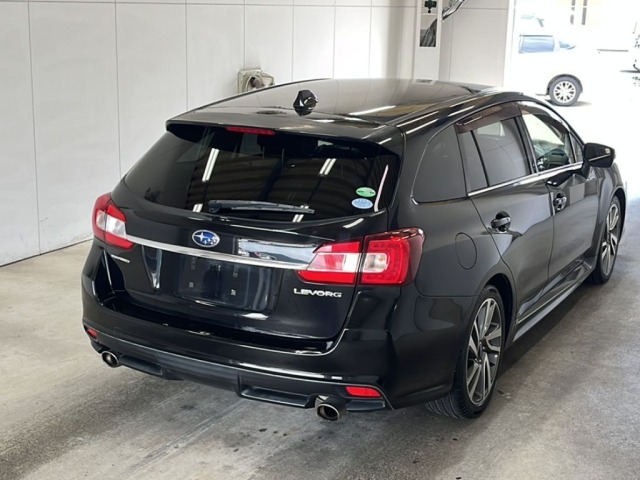 Subaru LEVORG 2017 7525071-1