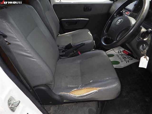 Toyota LITEACE VAN 2013 7536085-8