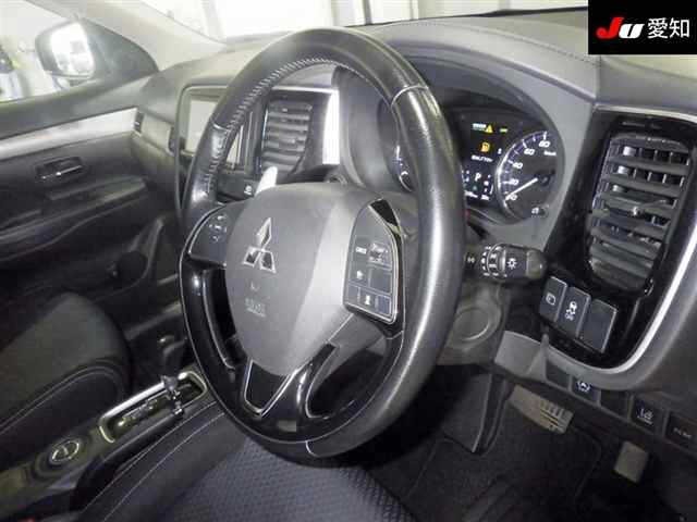 Mitsubishi OUTLANDER 2016 7533873-5