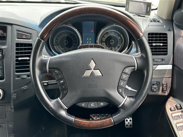 Mitsubishi PAJERO 2014 7543390-1