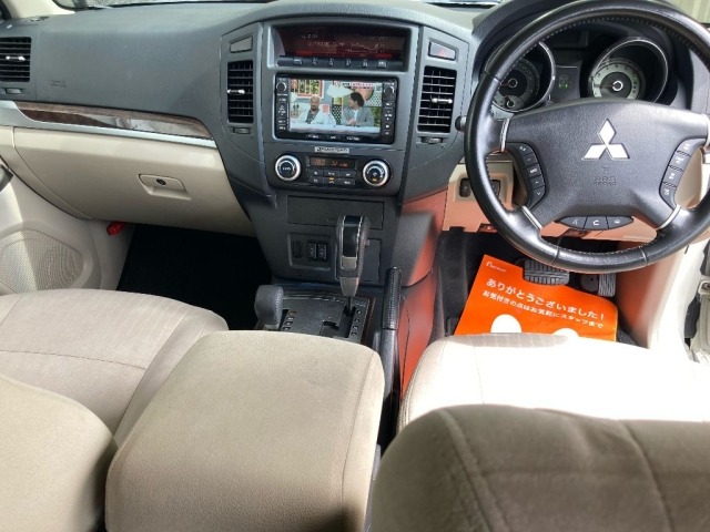 Mitsubishi PAJERO 2014 7543392-4