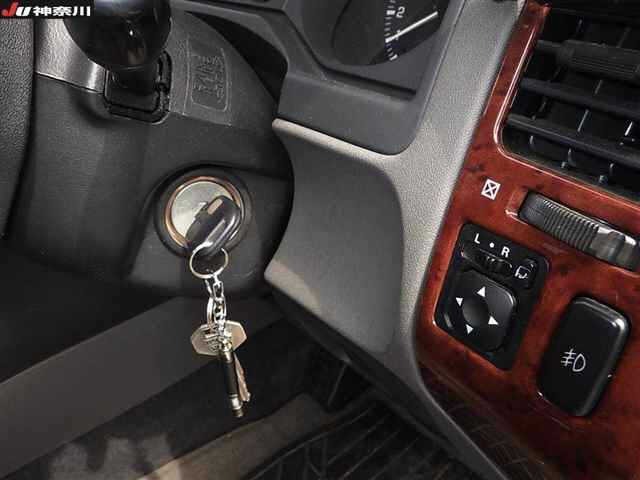 Mitsubishi PAJERO 2003 7543394-7