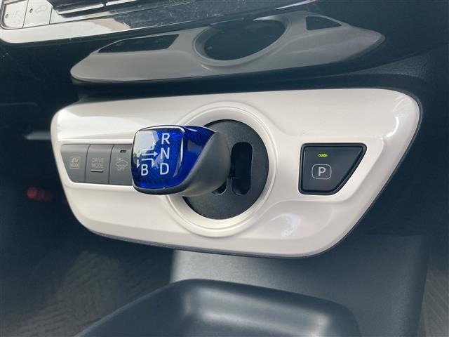 Toyota PRIUS 2016 7524717-22