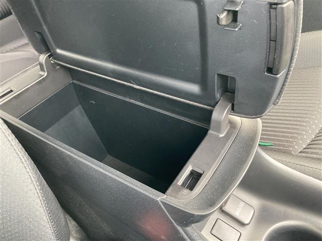Toyota PRIUS 2016 7524717-6