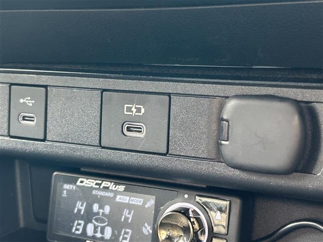 Toyota PRIUS 2023 7525550-4