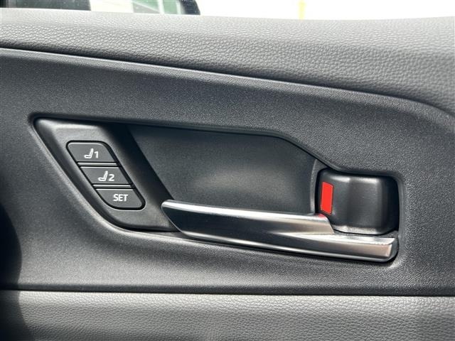 Toyota PRIUS 2023 7525550-9