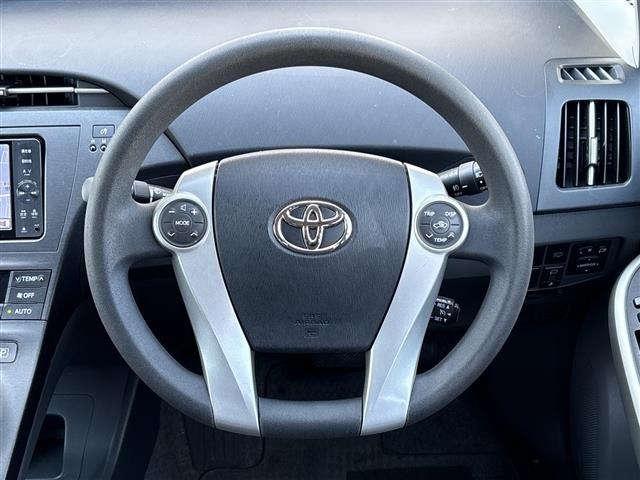 Toyota PRIUS 2011 7525710-14