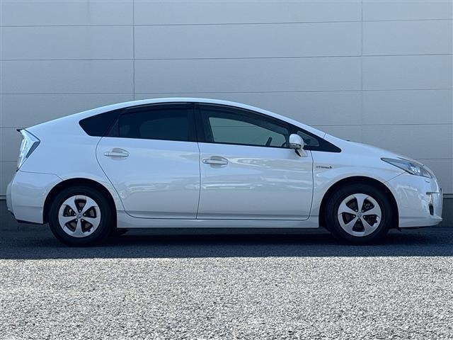 Toyota PRIUS 2011 7525710-4