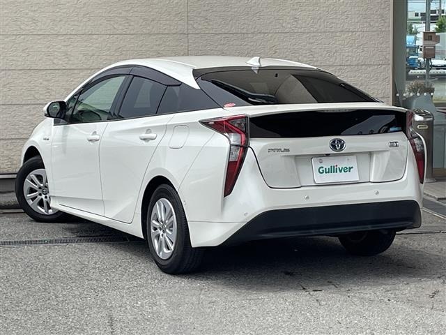 Toyota PRIUS 2017 7526043-13
