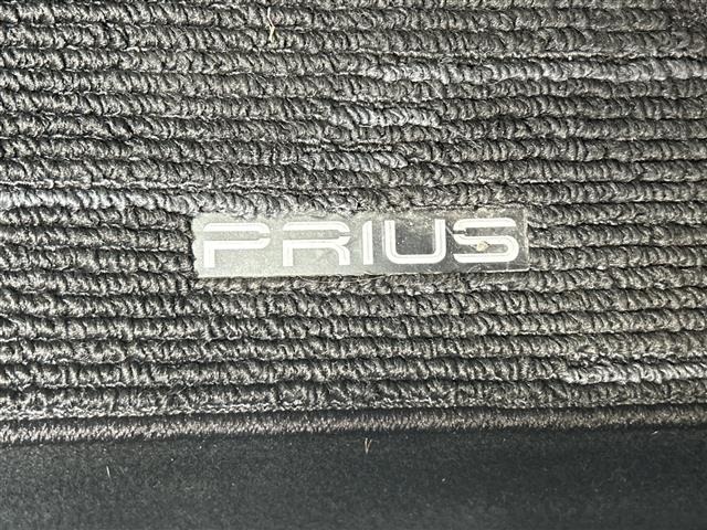 Toyota PRIUS 2020 7526050-6
