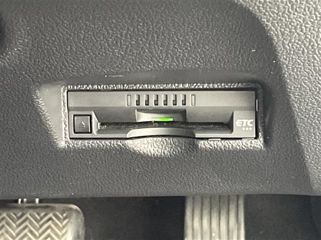 Toyota PRIUS 2019 7526088-17