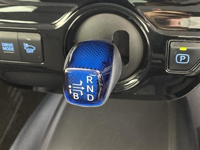Toyota PRIUS 2019 7526088-22