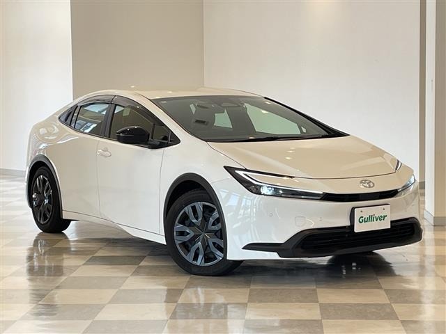 Toyota PRIUS 2024 7526282-0
