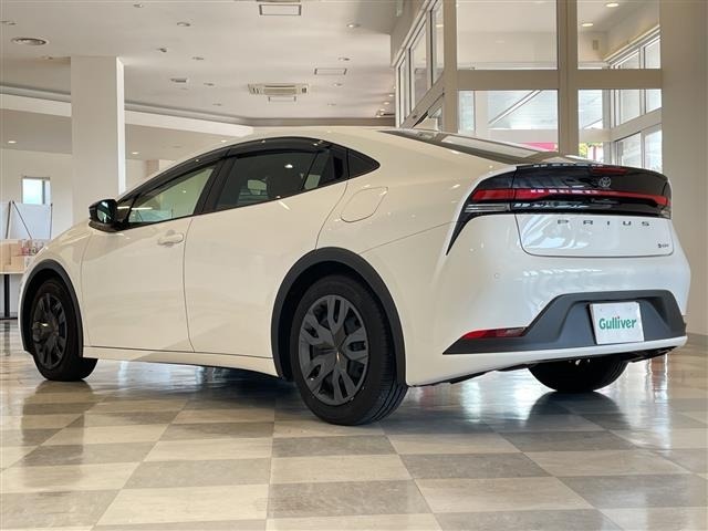 Toyota PRIUS 2024 7526282-2
