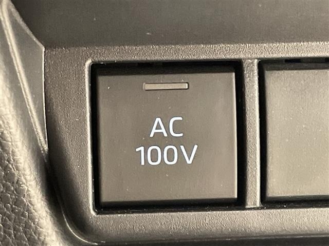 Toyota PRIUS 2024 7526282-7