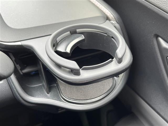Toyota PRIUS 2024 7526305-11