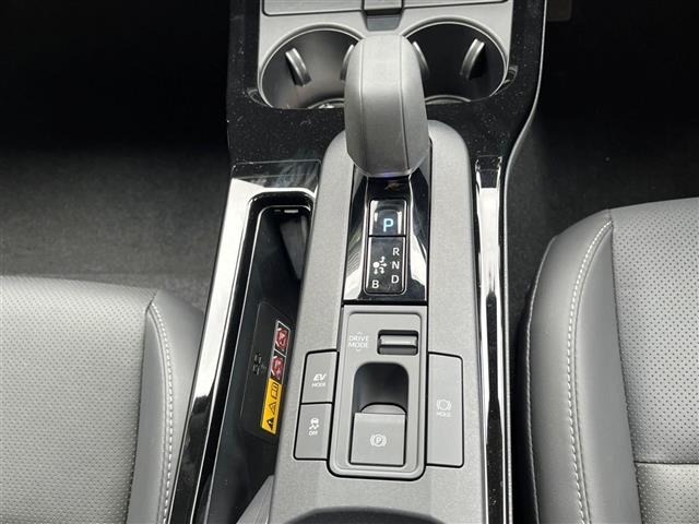 Toyota PRIUS 2024 7526305-5