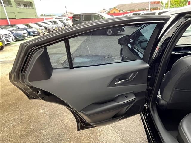 Toyota PRIUS 2024 7526305-6