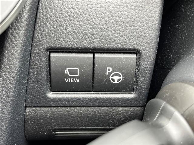 Toyota PRIUS 2024 7526305-9
