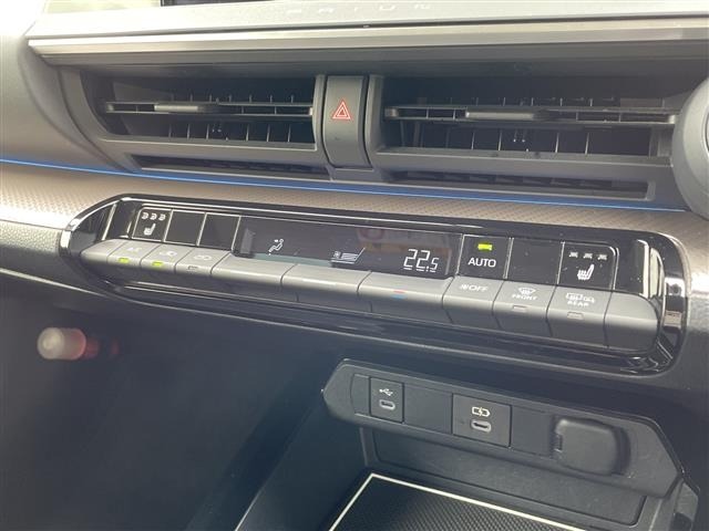 Toyota PRIUS 2023 7526308-10