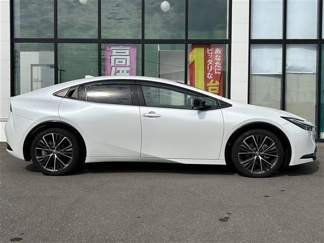 Toyota PRIUS 2023 7526315-4