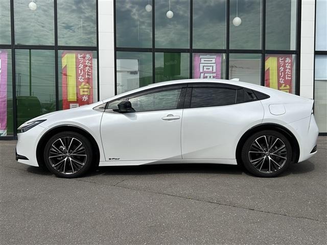 Toyota PRIUS 2023 7526315-6