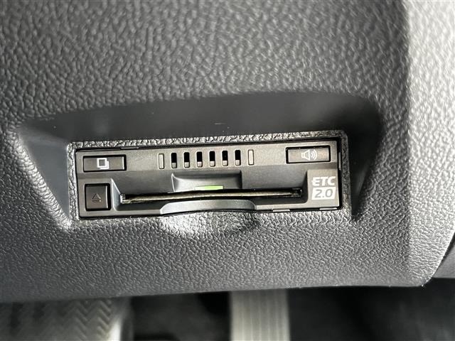 Toyota PRIUS 2019 7526318-21