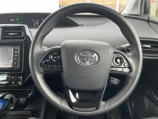 Toyota PRIUS 2019 7526323-12