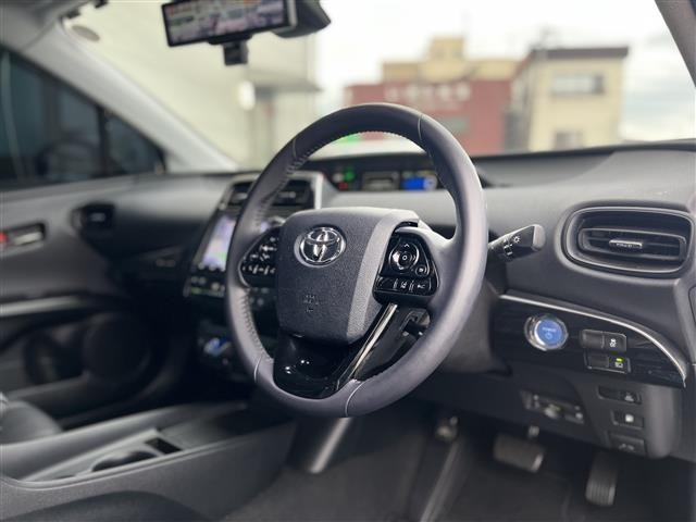 Toyota PRIUS 2022 7526325-15