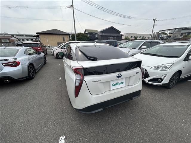 Toyota PRIUS 2017 7526327-1