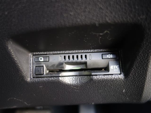 Toyota PRIUS 2018 7526328-1