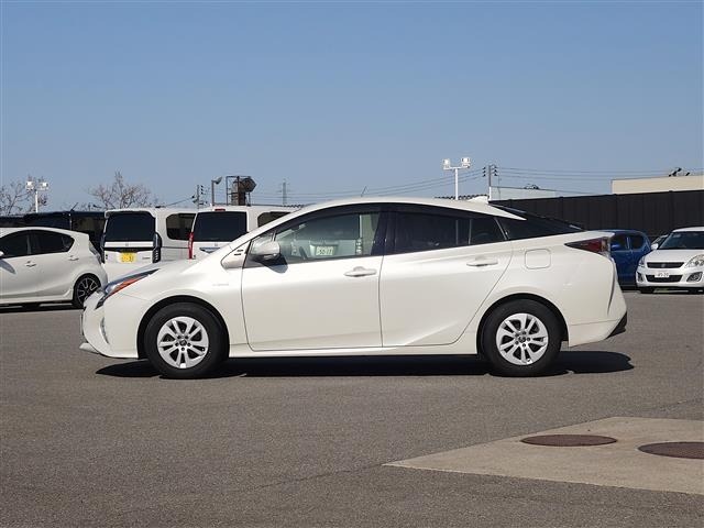 Toyota PRIUS 2018 7526328-12