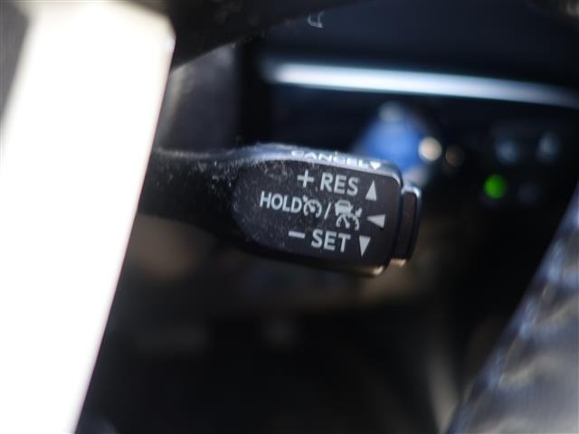 Toyota PRIUS 2018 7526328-19