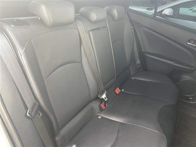 Toyota PRIUS 2016 7526345-12