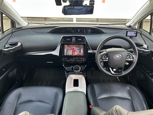 Toyota PRIUS 2016 7526345-14