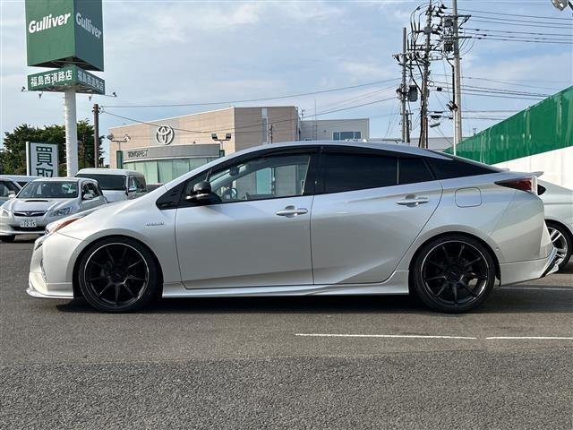 Toyota PRIUS 2016 7526345-17