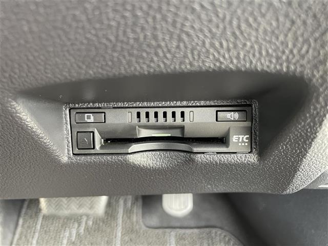 Toyota PRIUS 2017 7526351-11