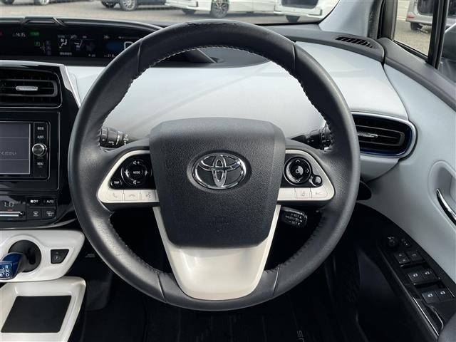 Toyota PRIUS 2017 7526351-14