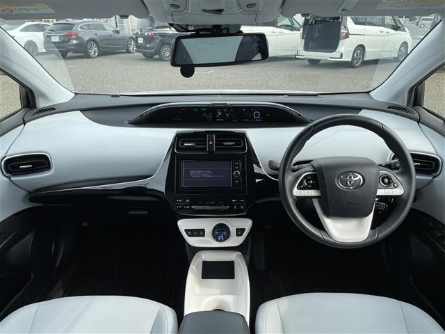 Toyota PRIUS 2017 7526351-15