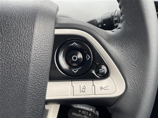 Toyota PRIUS 2017 7526351-3