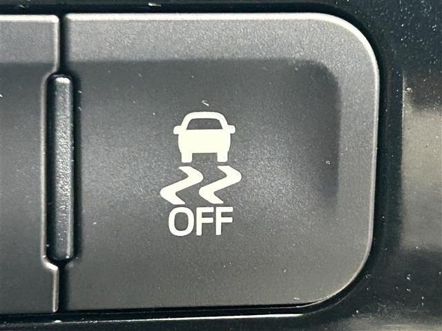 Toyota PRIUS 2018 7526352-12