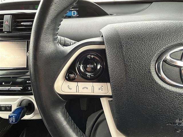 Toyota PRIUS 2018 7526352-16