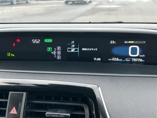 Toyota PRIUS 2018 7526352-3
